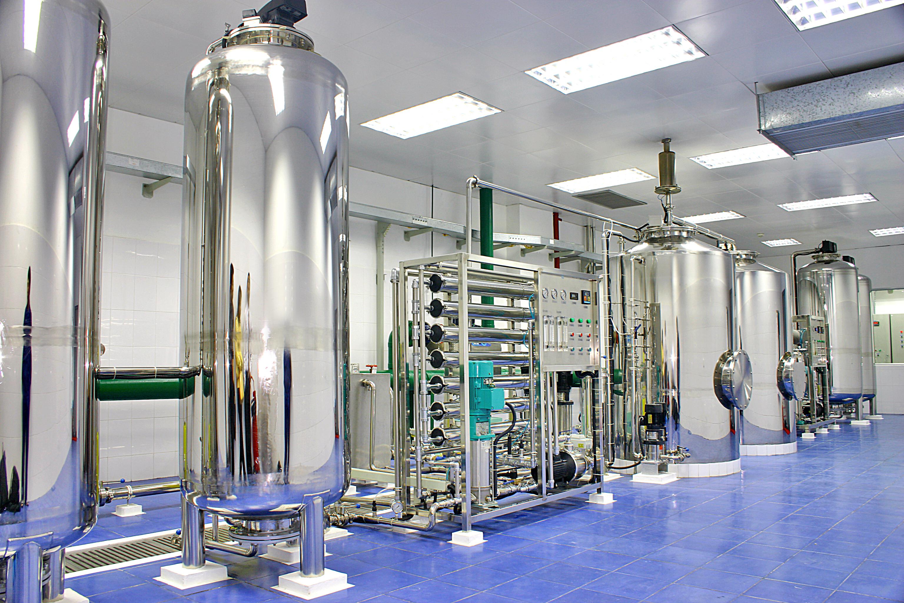 直飲水、工業(yè)純水機(jī)電安裝工程